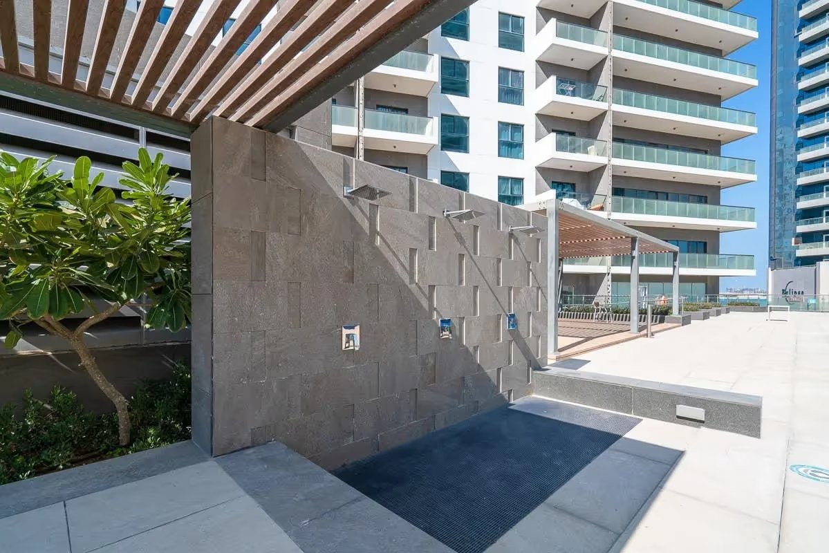 Azure amenities view — off-plan apartments in Al Reem Island
