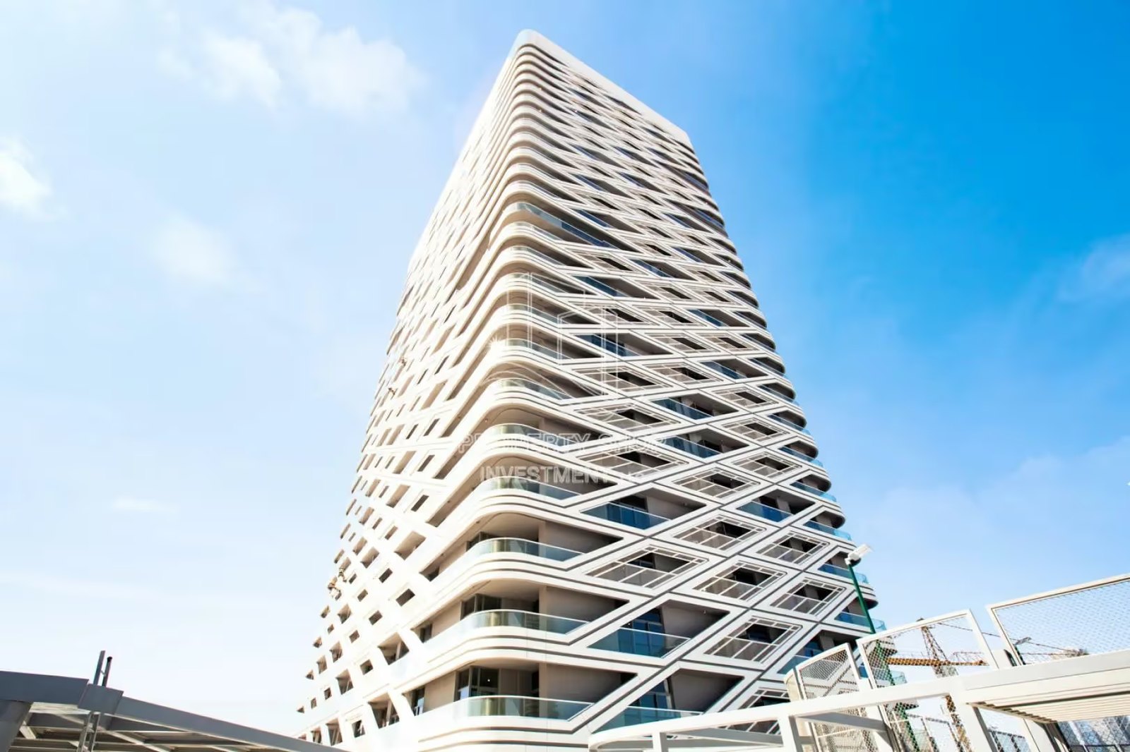 Al Reem Bay amenities view — off-plan apartments in Al Reem Island
