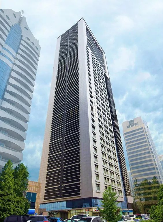Silver Wave Tower exterior view — off-plan apartments in Al Mina